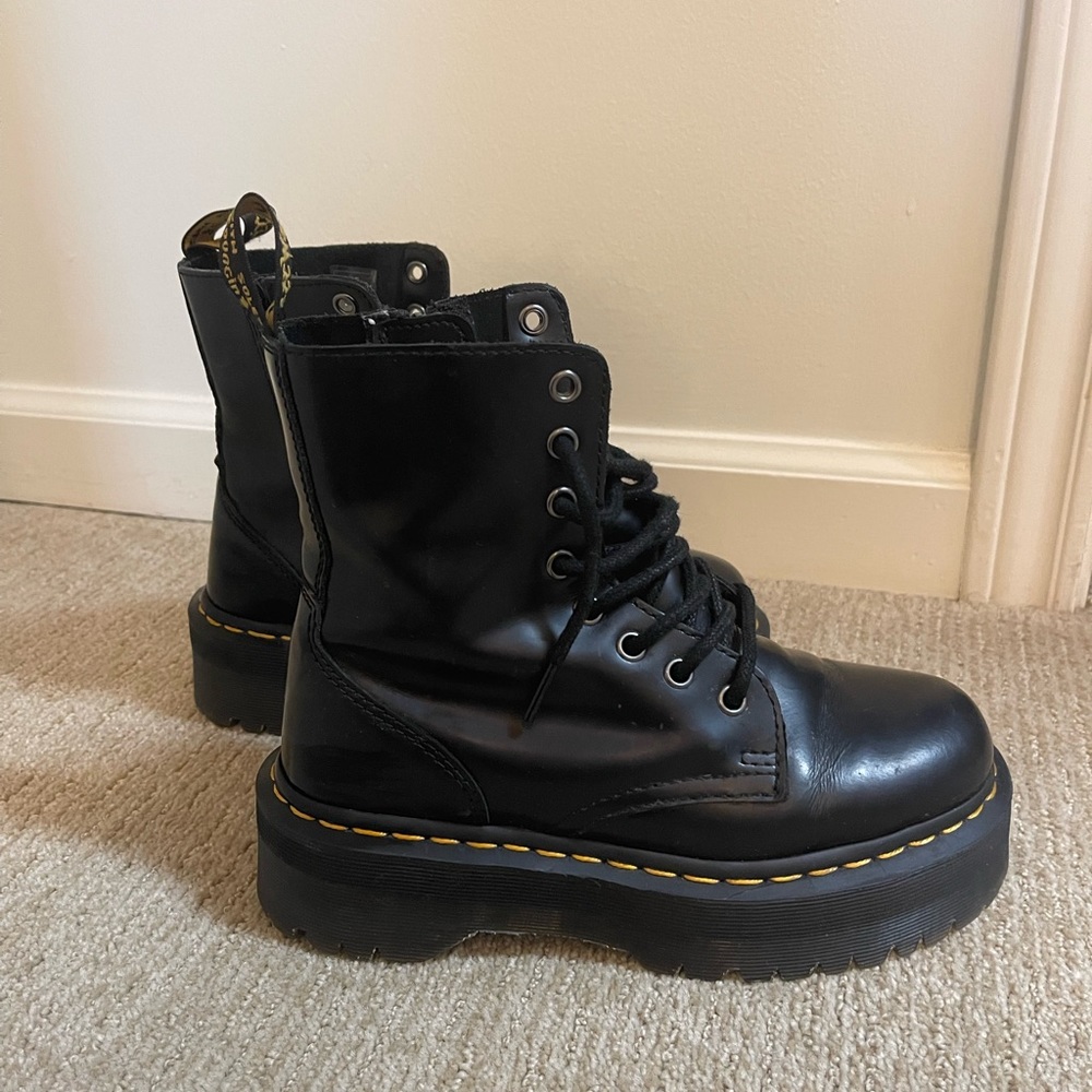 Platform Dr.  Martins